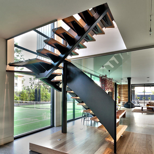 Black Mono Staircase Tread